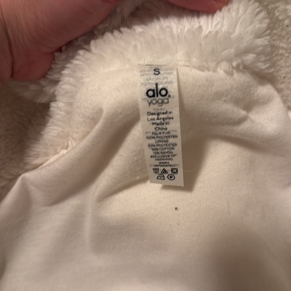 Alo Sherpa Jacket - Picture 3 of 4